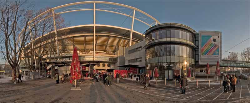 Titelbild, Gottlieb-Daimler-Stadion Stuttgart